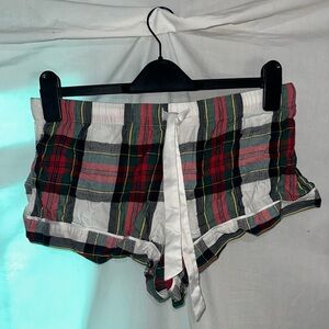 green red white plaid Victoria's Secret pajama shorts size medium